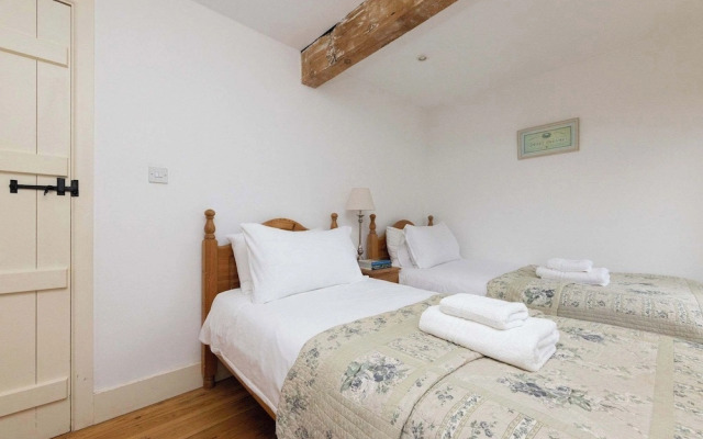 The Dairy - Spacious 3 bed Barn in Sidlesham