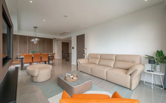 Metropole Urban Residence