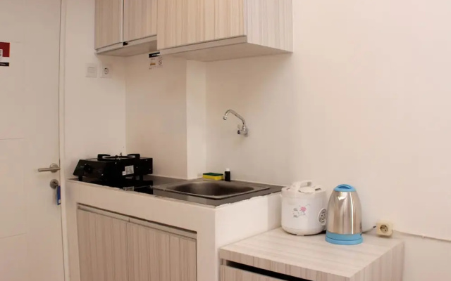 Cozy Stay Studio Urbantown Karawang Apartment