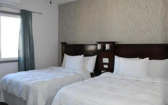 Barefoot Caribe Hotel