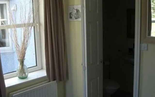 Babbling Brook Guest House