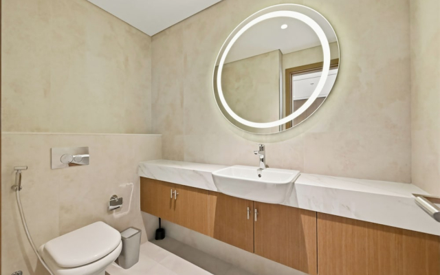 Bloomfields Modern 1BR in Azizi Vista