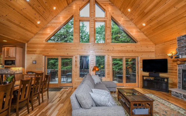 Claralea Lodge 5 Bedroom House