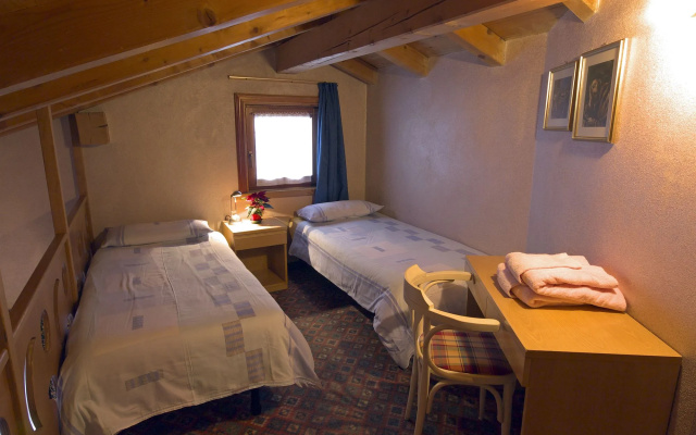 Hotel Astra