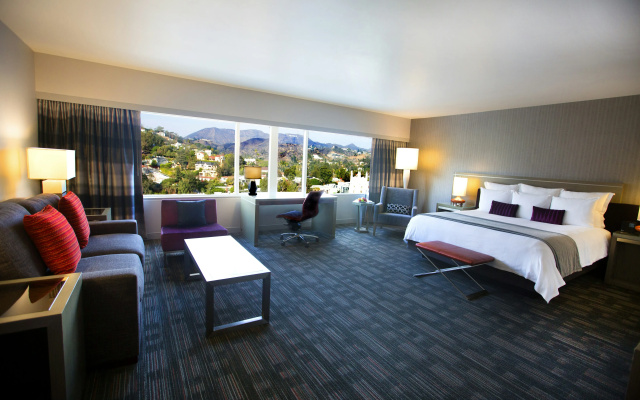 Loews Hollywood Hotel