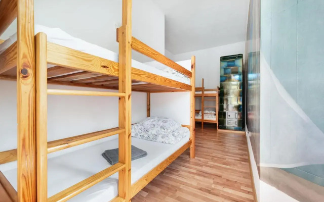 Dream Hostel