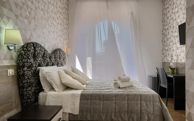Domus Pietro Inn