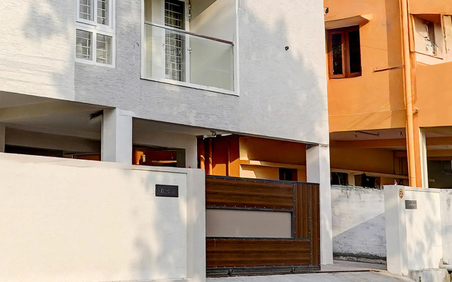 Super Collection O Sholinganallur Chennai Formerly Nimalan Residenc