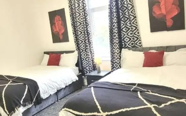 4-bed House in Accrington