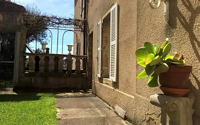 La Maison Févret