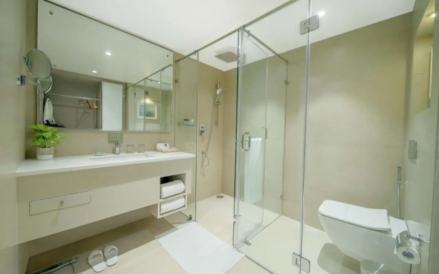 Jade Suites - Luxury Boutique Hotel