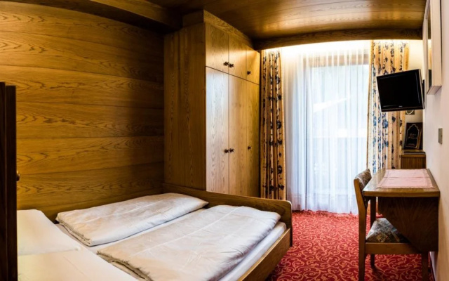 Hotel Des Alpes