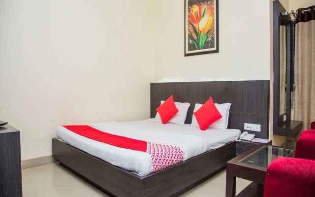 OYO 18812 Charulata The Boutiqueguest House