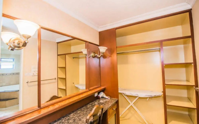 Marina Travellers Suite @ Marina Court Resort Condo