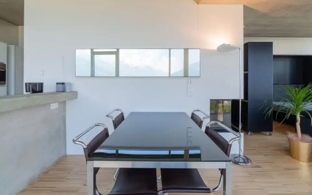 1 Alvarium Comfortable Holiday Residence