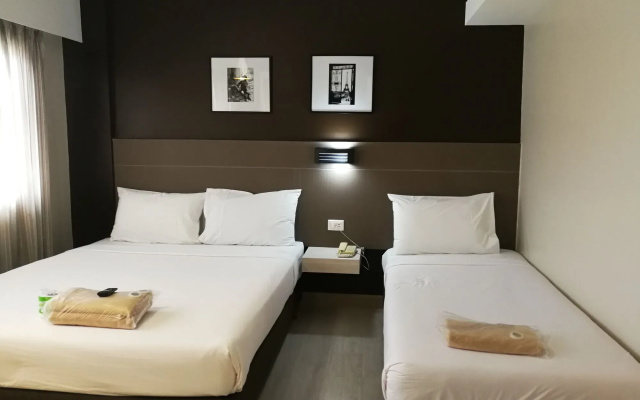 Srivichai Hotel