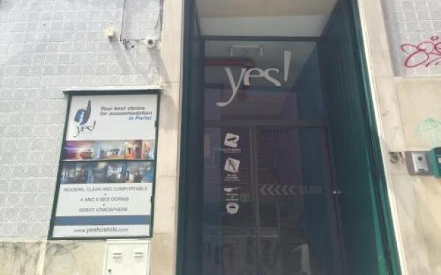 Yes! Porto Hostel Порту вид на фасад