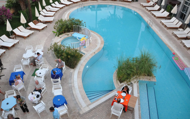 Faber Apartments
