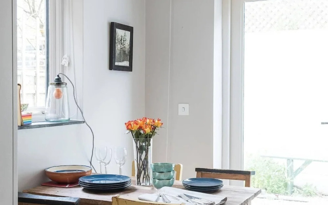 Fabulous 2BR Flat near Notting Hill
