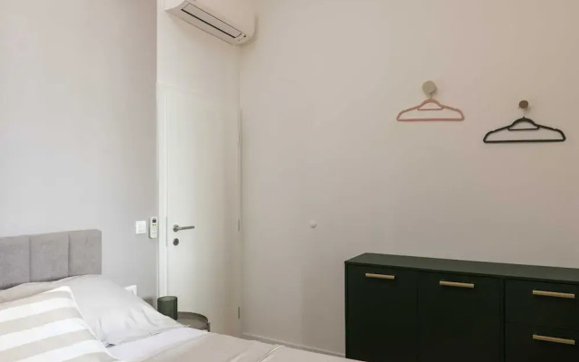Apartments Amare - Three Bedroom Apartment With Terrace and Jacuzzi