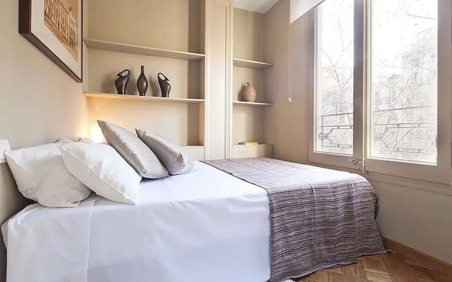 Bhm1-105 Designer Apartment In Eixample