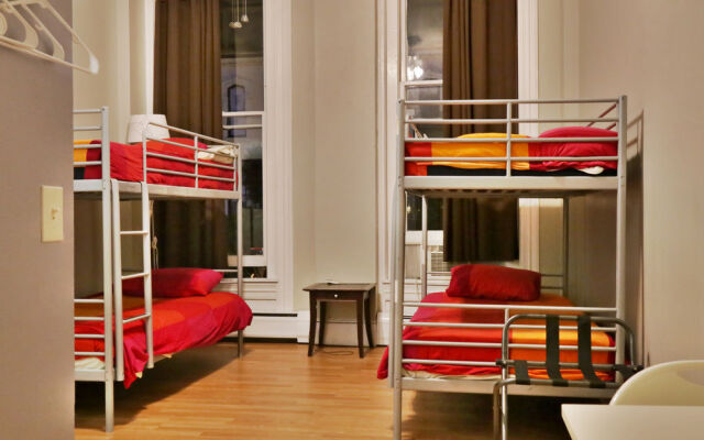 HI San Diego Downtown - Hostel