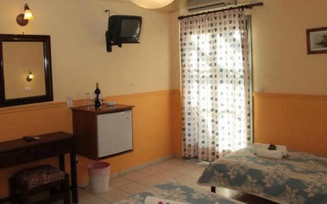 Achilleion Hotel