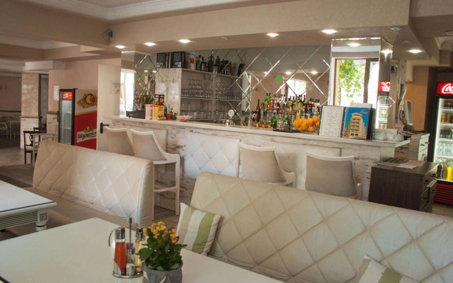 Hotel Zeus