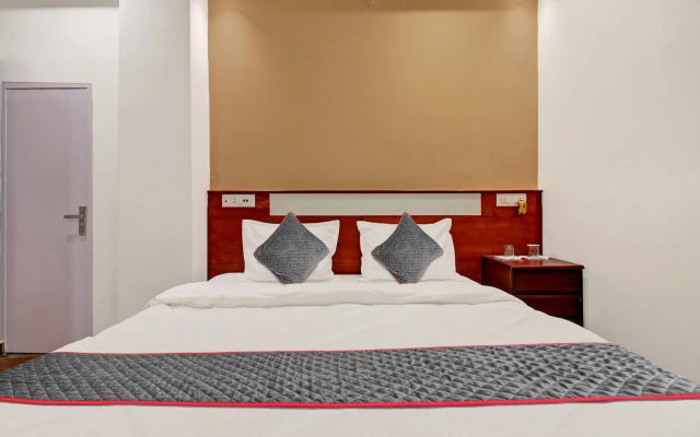 Palette - Hotel Saket Greens