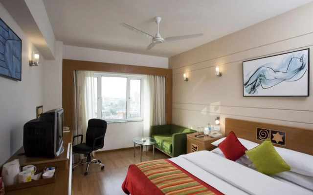 Lemon Tree Hotel, Udyog Vihar, Gurugram