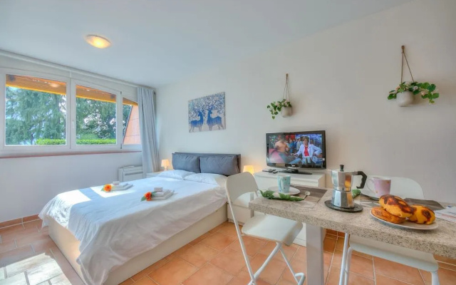 Gelsomino Apt. 5 Front Lake
