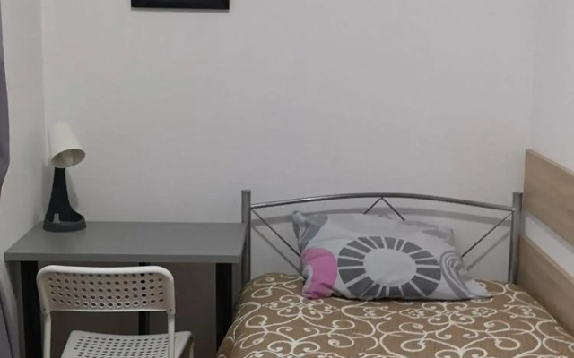 Mira Rent House