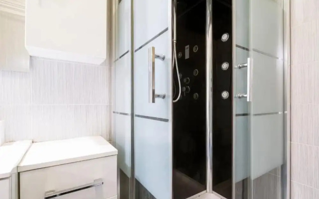 Central Station Suite