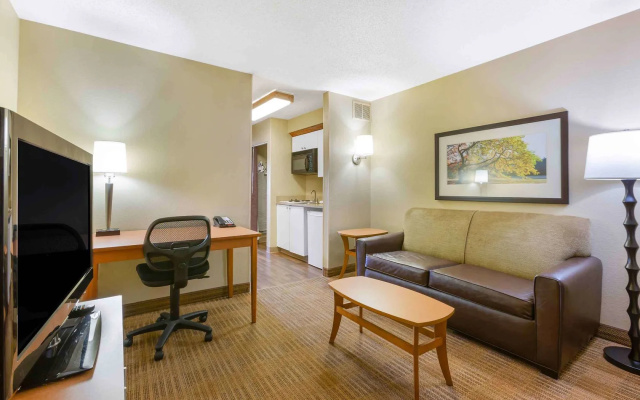 Studio 6 Extended Stay Findlay Tiffin Avenue OH