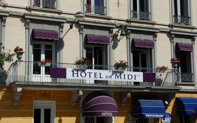 hotelImage