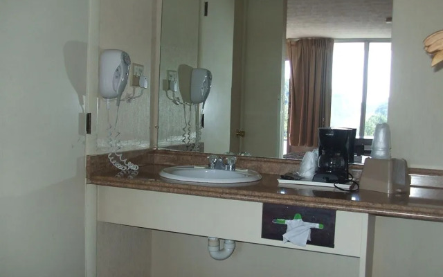 Kastle Inn Motel