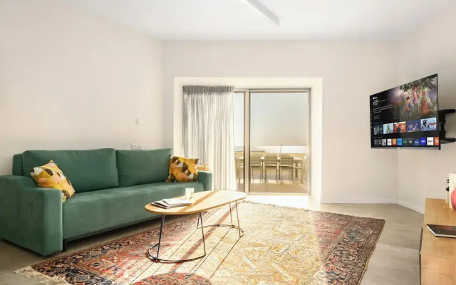 Netanya Beach & Pool Stay by Sea N' Rent