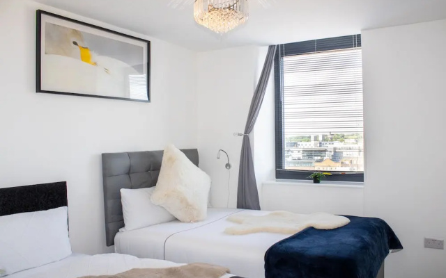 2 Bedroom Central Apartment
