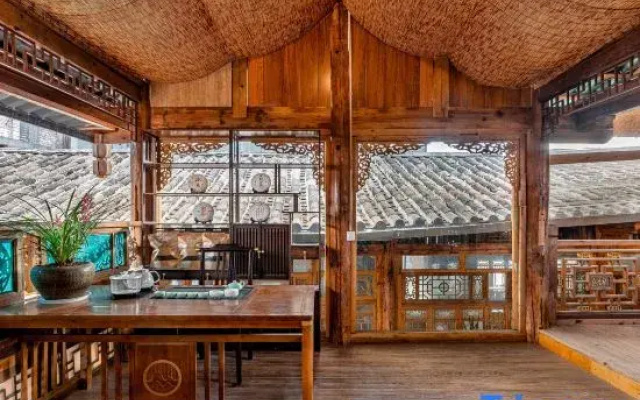Hike Haven, a Naxi designer Snow Mountain Scenic Homestay