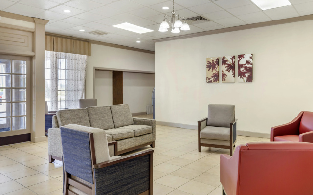 Red Roof Inn Dunn