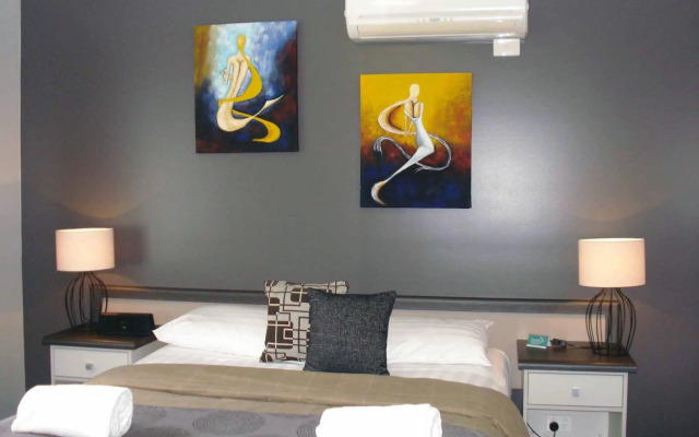 Oakey Motor Inn