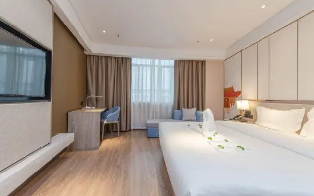 Airport Grand Hotel