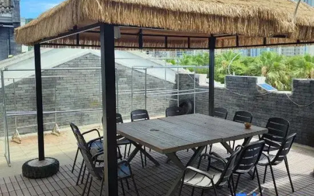 Hailai Courtyard Villa B&B