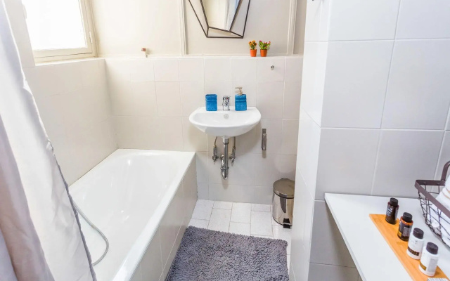 Aris Athens Suites