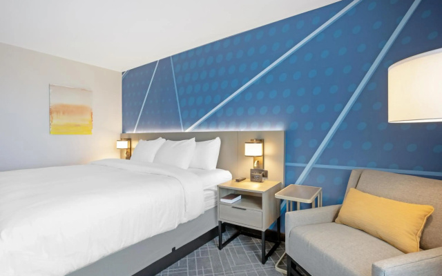 Comfort Inn & Suites Mountain Grove US-60