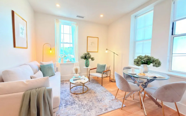 Fox Point Landing Residences