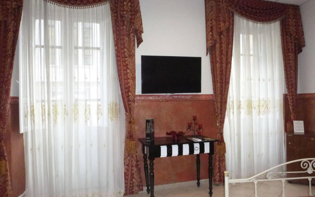 Manì Rooms