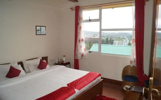Woodland Hill Stay