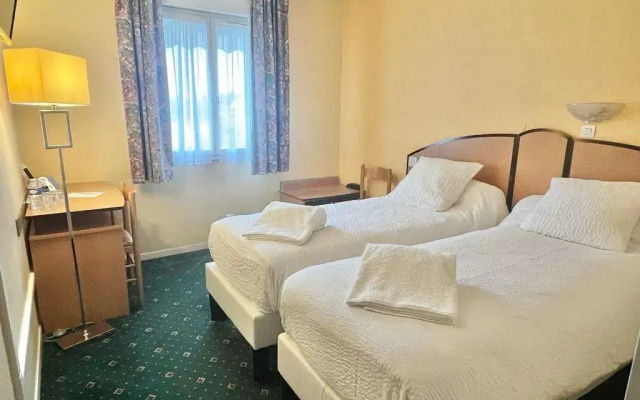 Logis Hôtel Sully le Château