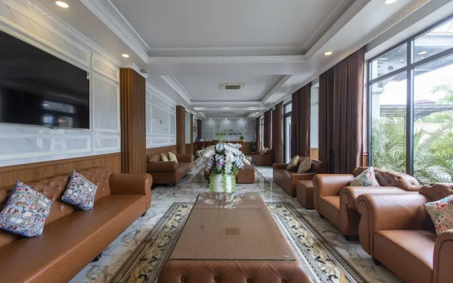 Hoang Hung Hotel